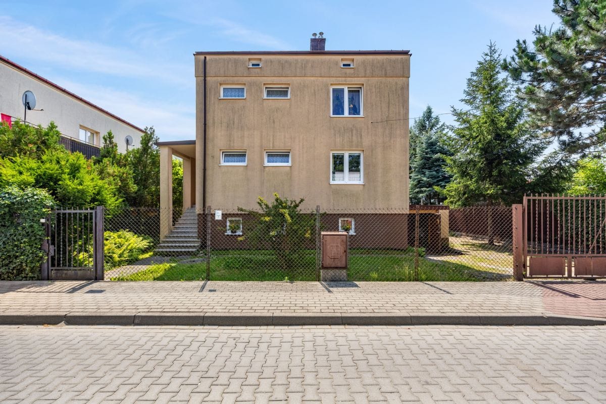 Dom 4 pokojowe na Sprzedaż
