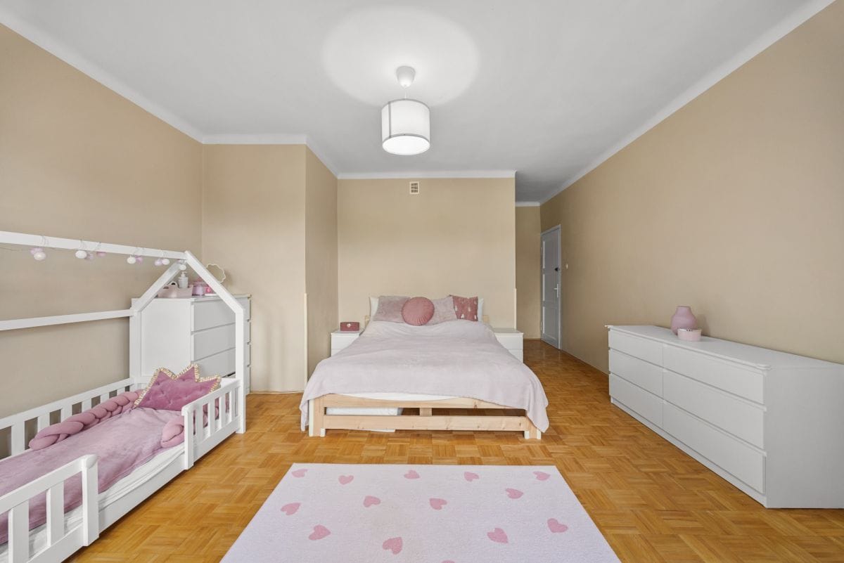 Dom 4 pokojowe na Sprzedaż