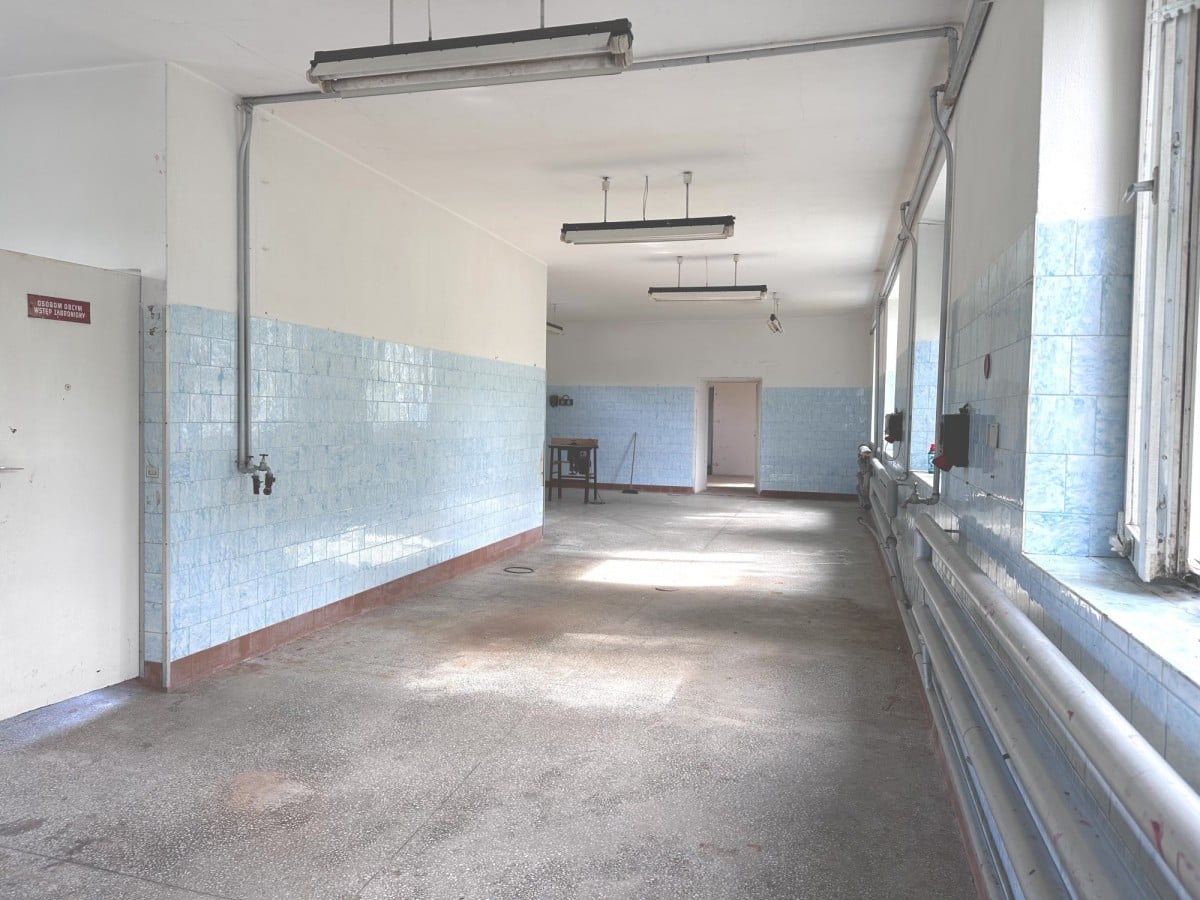 Lokal użytkowy  pokojowe na Sprzedaż