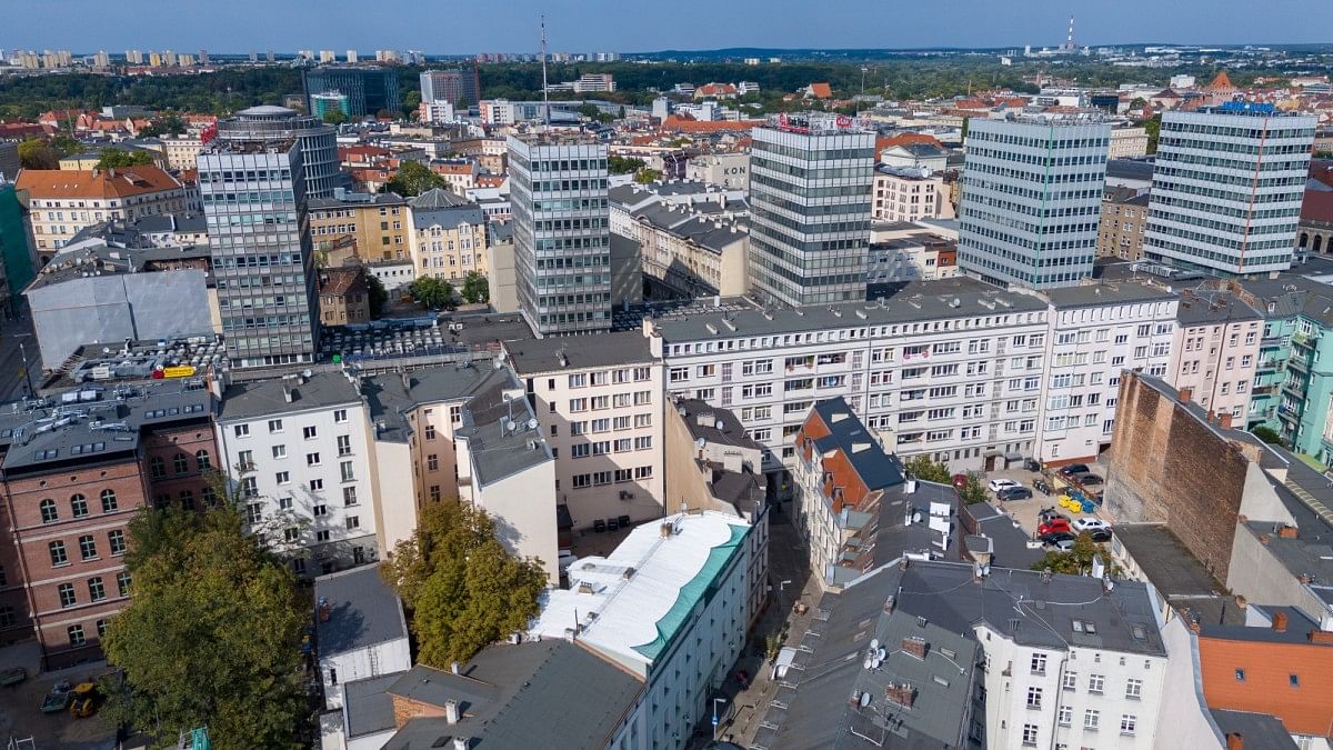 Lokal użytkowy  pokojowe na Sprzedaż