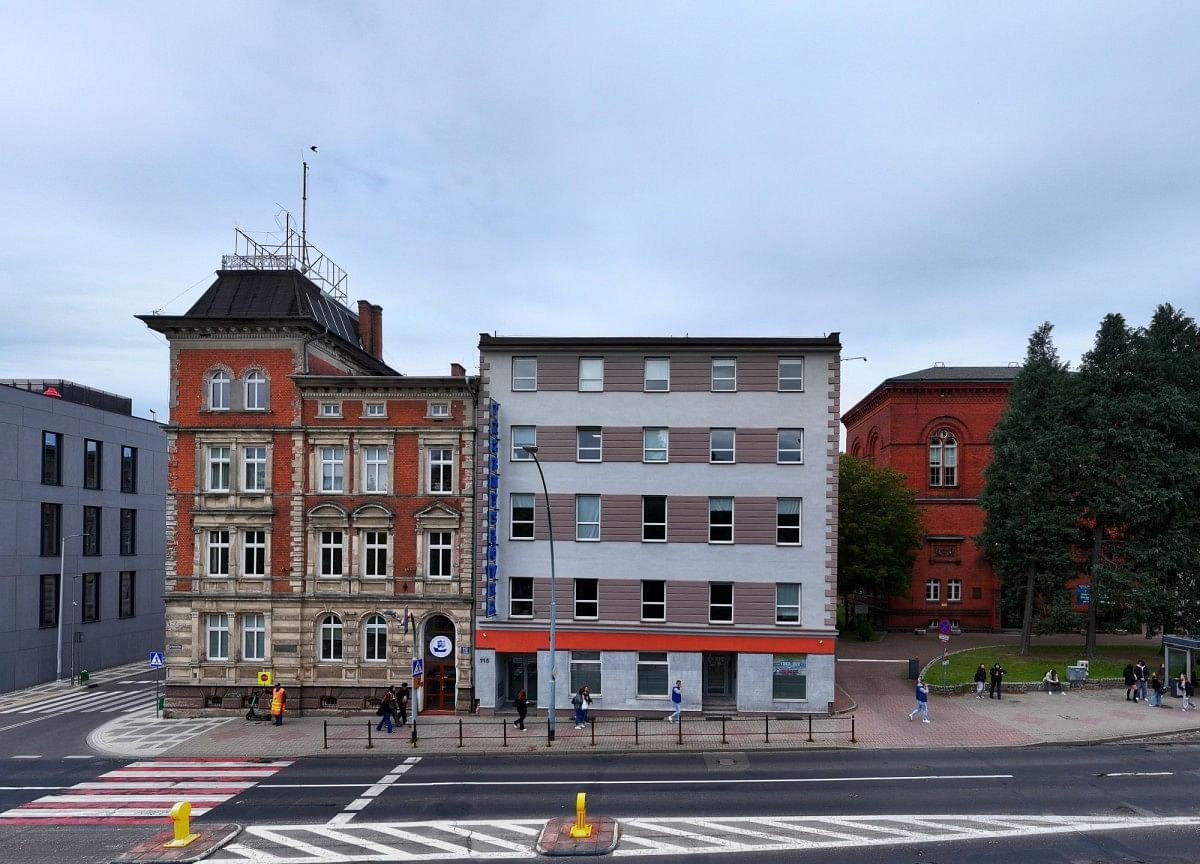 Lokal użytkowy  pokojowe na Sprzedaż