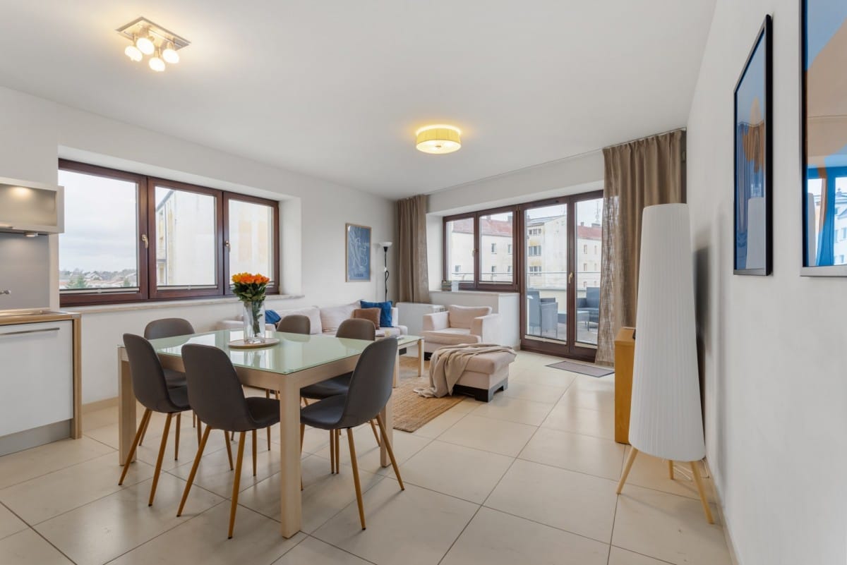 Mieszkanie 3 pokojowe na Sprzedaż