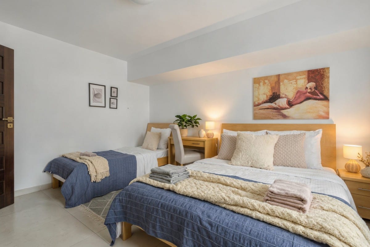 Mieszkanie 3 pokojowe na Sprzedaż