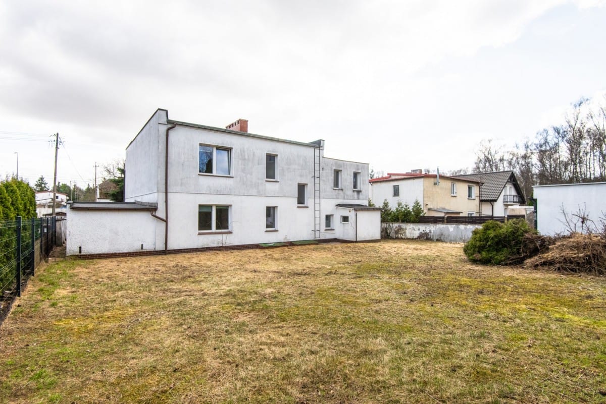 Dom  pokojowe na Sprzedaż