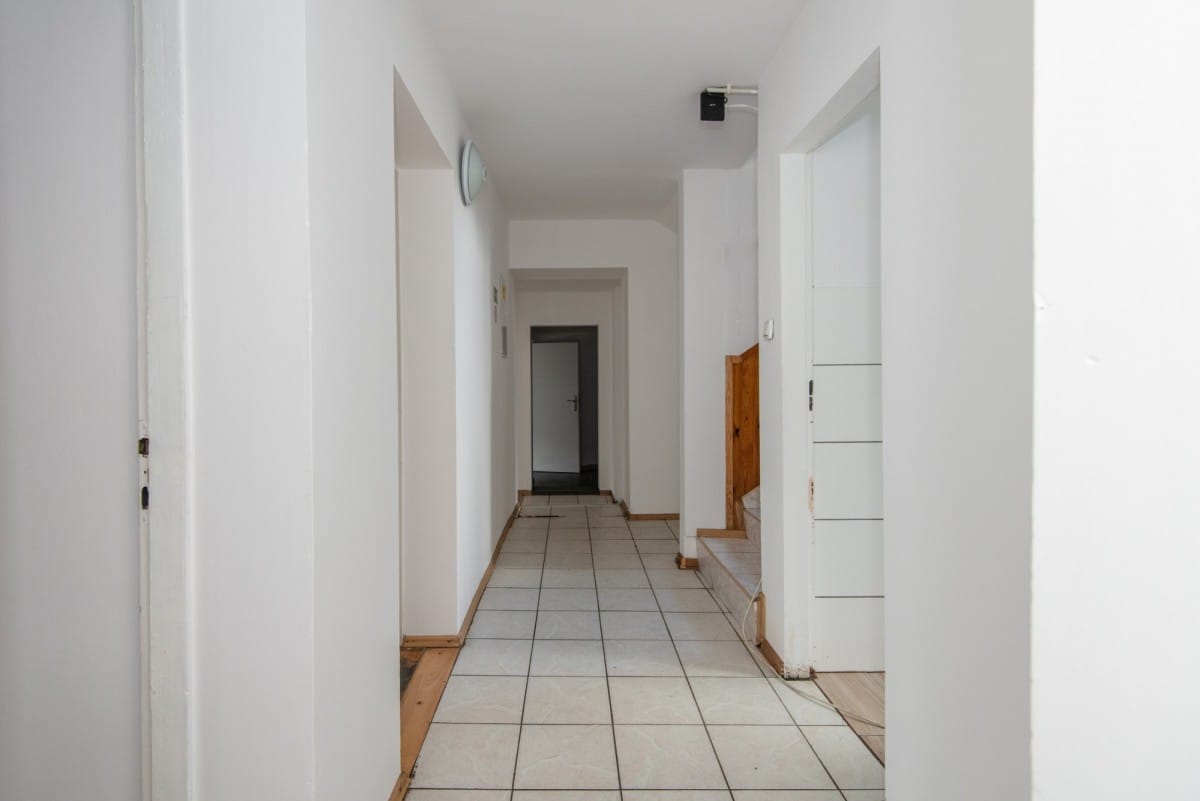 Dom  pokojowe na Sprzedaż