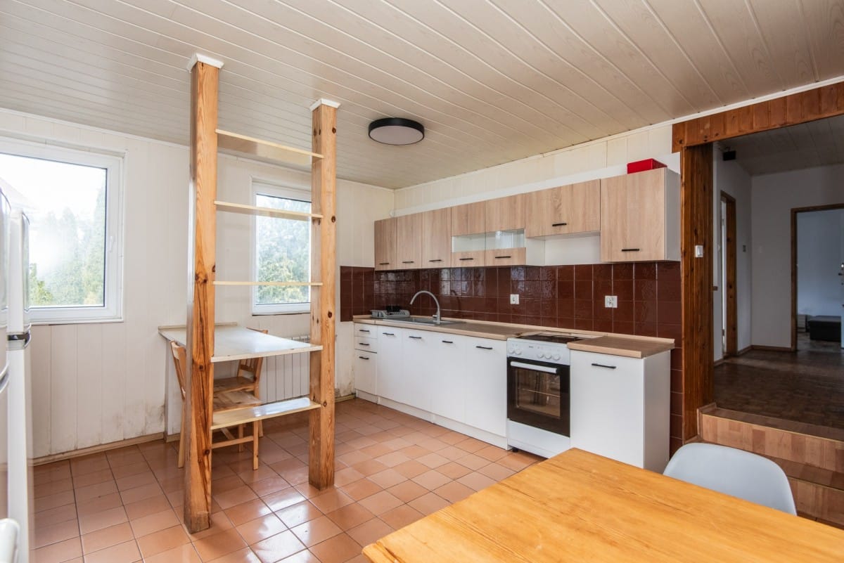 Dom  pokojowe na Sprzedaż