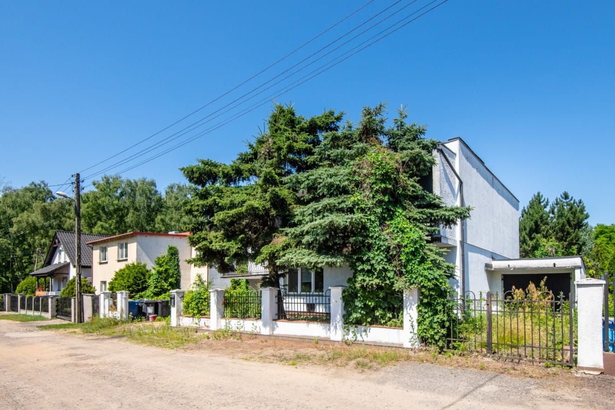 Dom  pokojowe na Sprzedaż