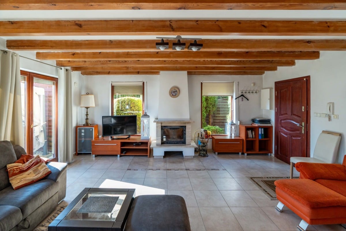 Dom  pokojowe na Sprzedaż