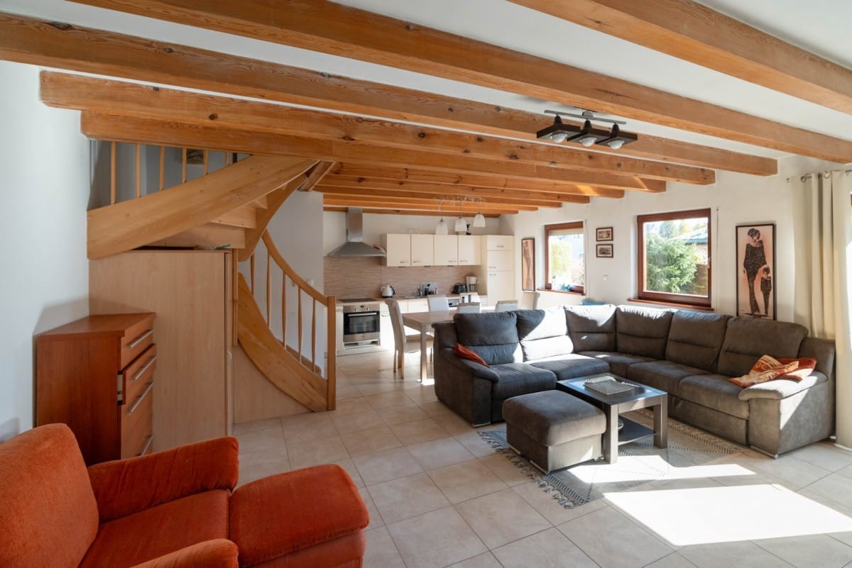 Dom  pokojowe na Sprzedaż