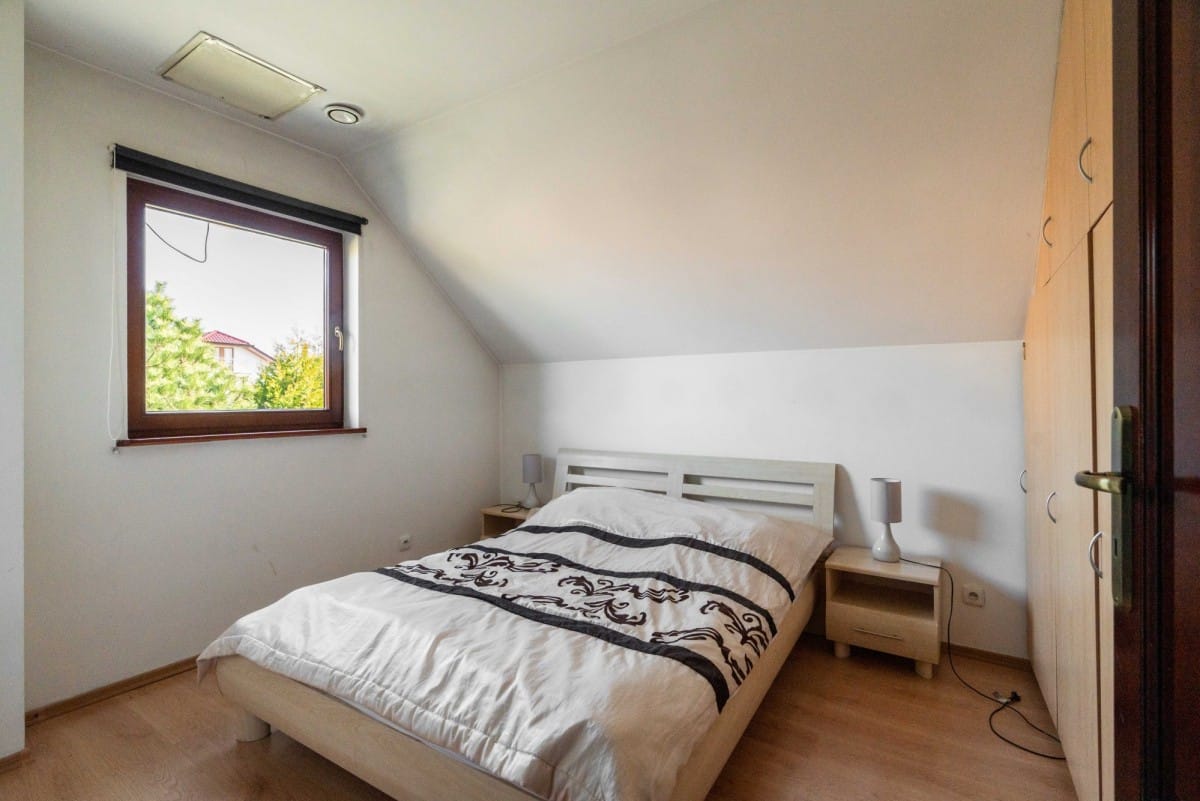 Dom  pokojowe na Sprzedaż