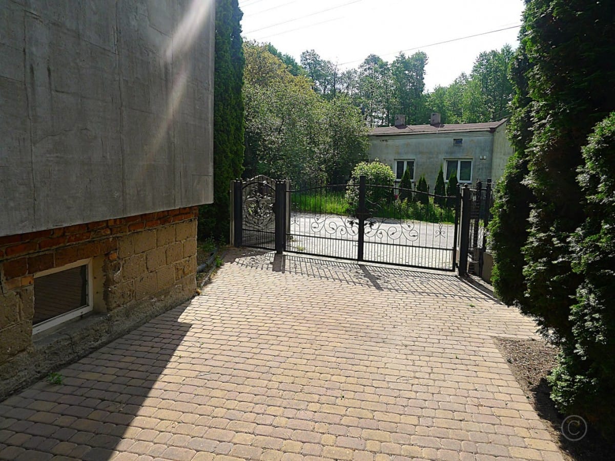 Dom  pokojowe na Sprzedaż