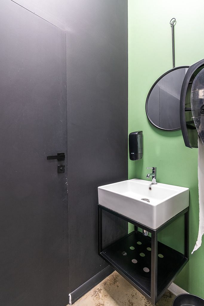 Lokal użytkowy  pokojowe na Sprzedaż