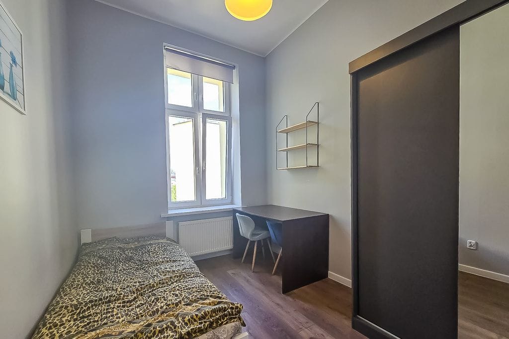 Mieszkanie 5 pokojowe na Sprzedaż