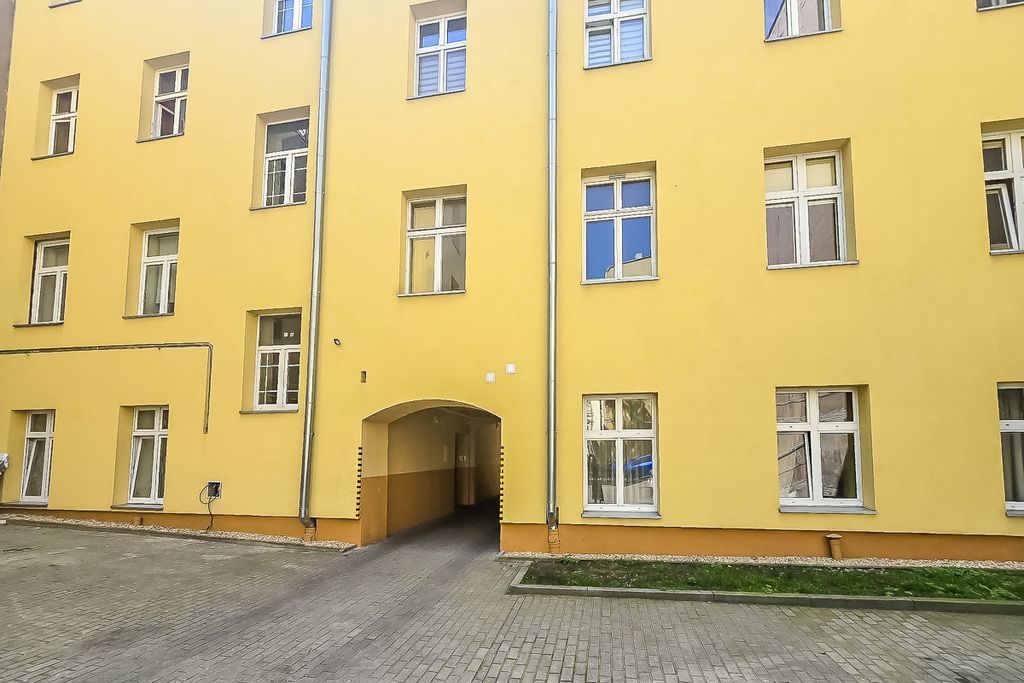 Mieszkanie 5 pokojowe na Sprzedaż