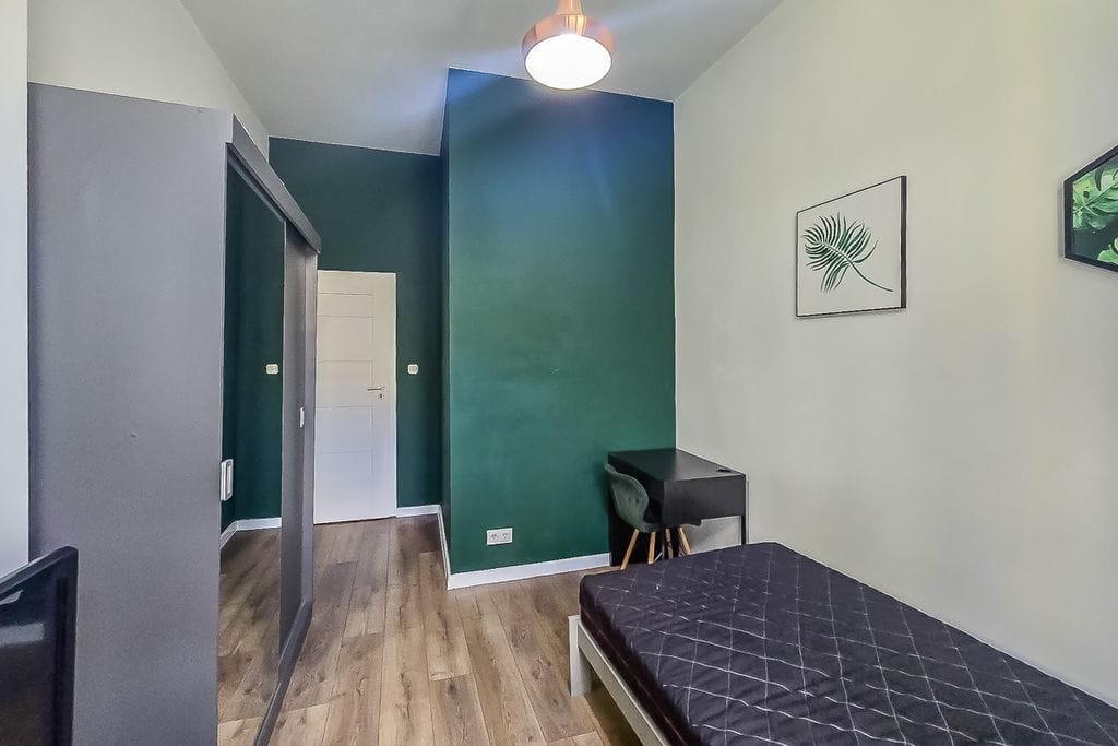 Mieszkanie 5 pokojowe na Sprzedaż