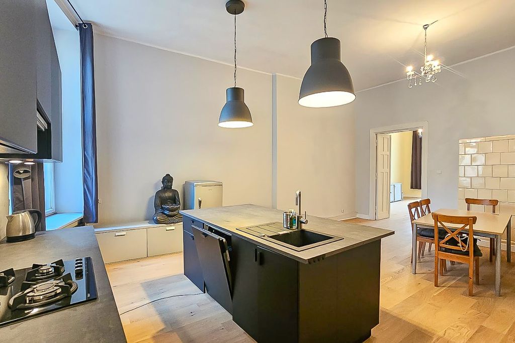 Mieszkanie na Sprzedaż 4 pokoje agencja Tur Nieruchomości Mieszkanie 4 pokojowe na Sprzedaż