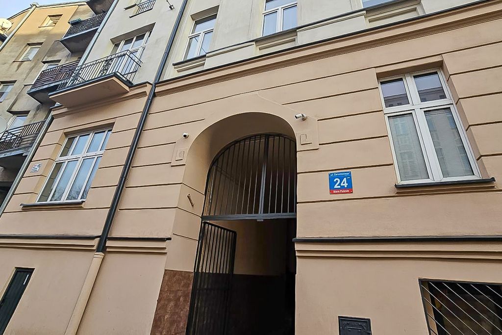 Mieszkanie 4 pokojowe na Sprzedaż