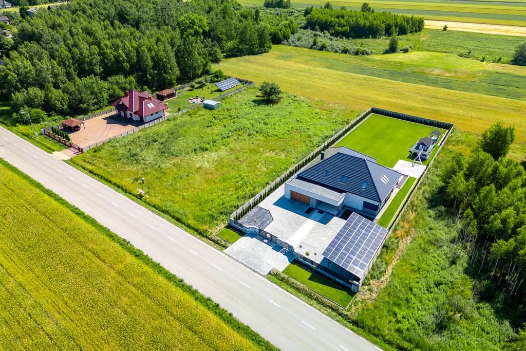 Działka  pokojowe na Sprzedaż