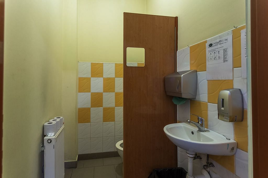 Lokal użytkowy  pokojowe na Wynajem