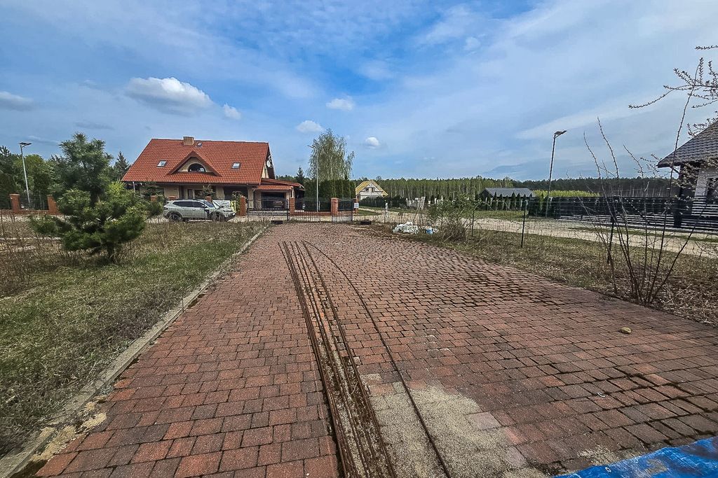 Dom 1 pokojowe na Sprzedaż