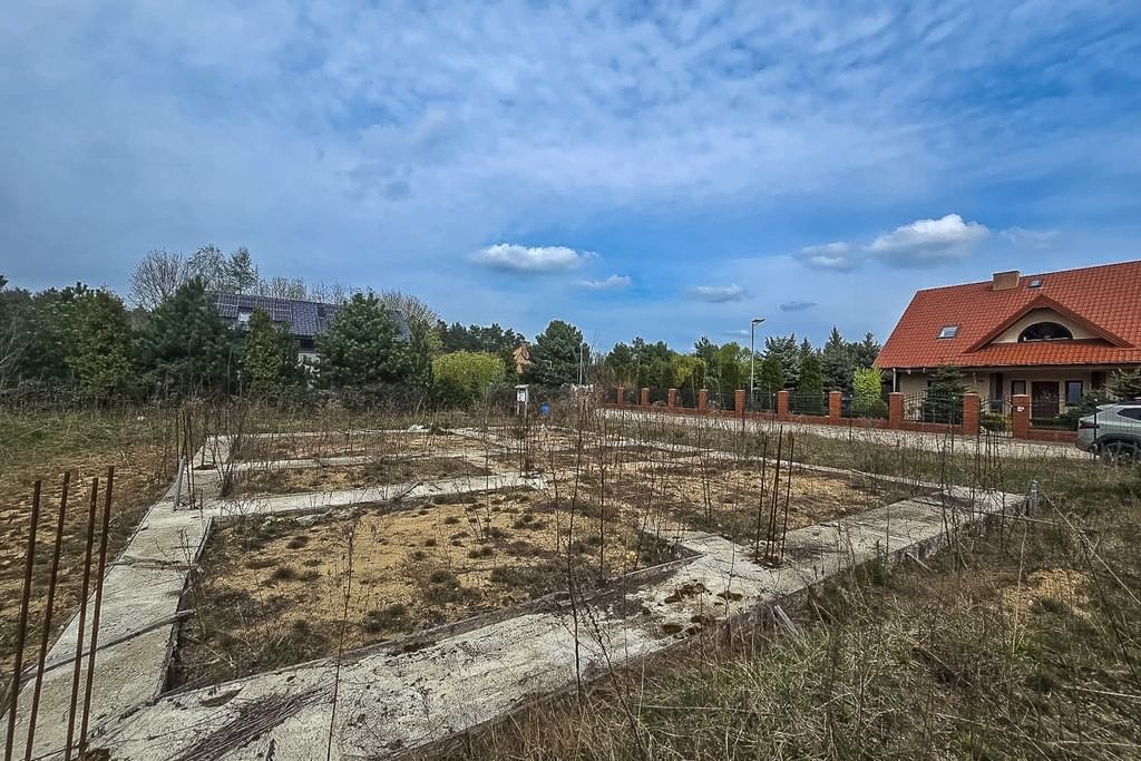 Dom 1 pokojowe na Sprzedaż