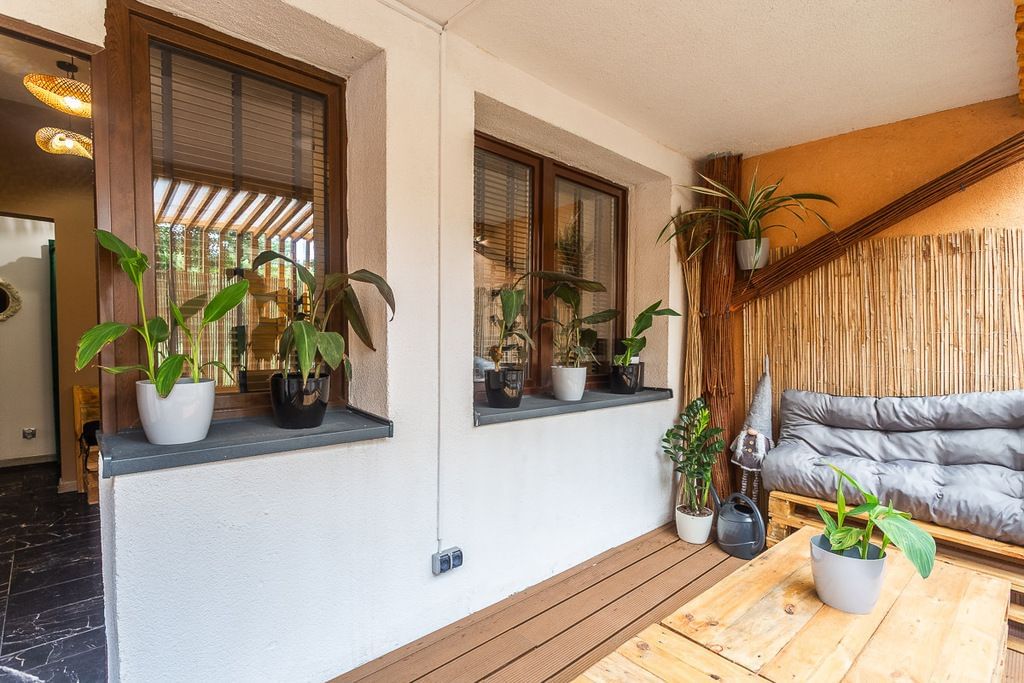 Lokal użytkowy  pokojowe na Sprzedaż