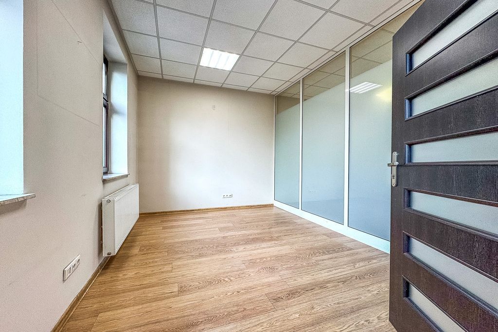 Lokal użytkowy  pokojowe na Wynajem