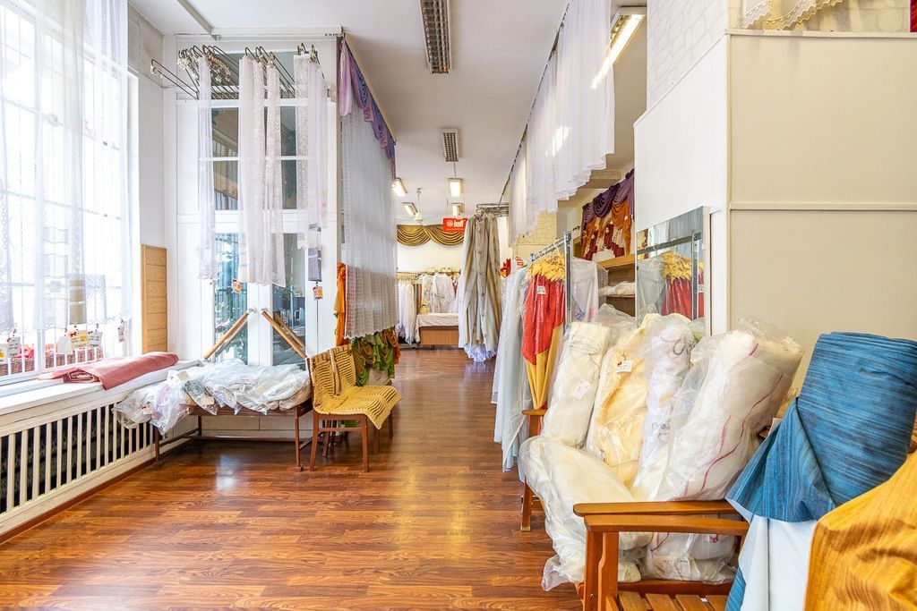 Lokal użytkowy  pokojowe na Sprzedaż