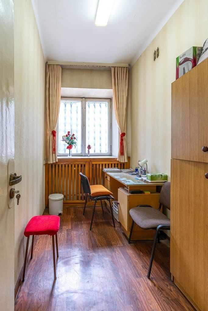 Lokal użytkowy  pokojowe na Sprzedaż