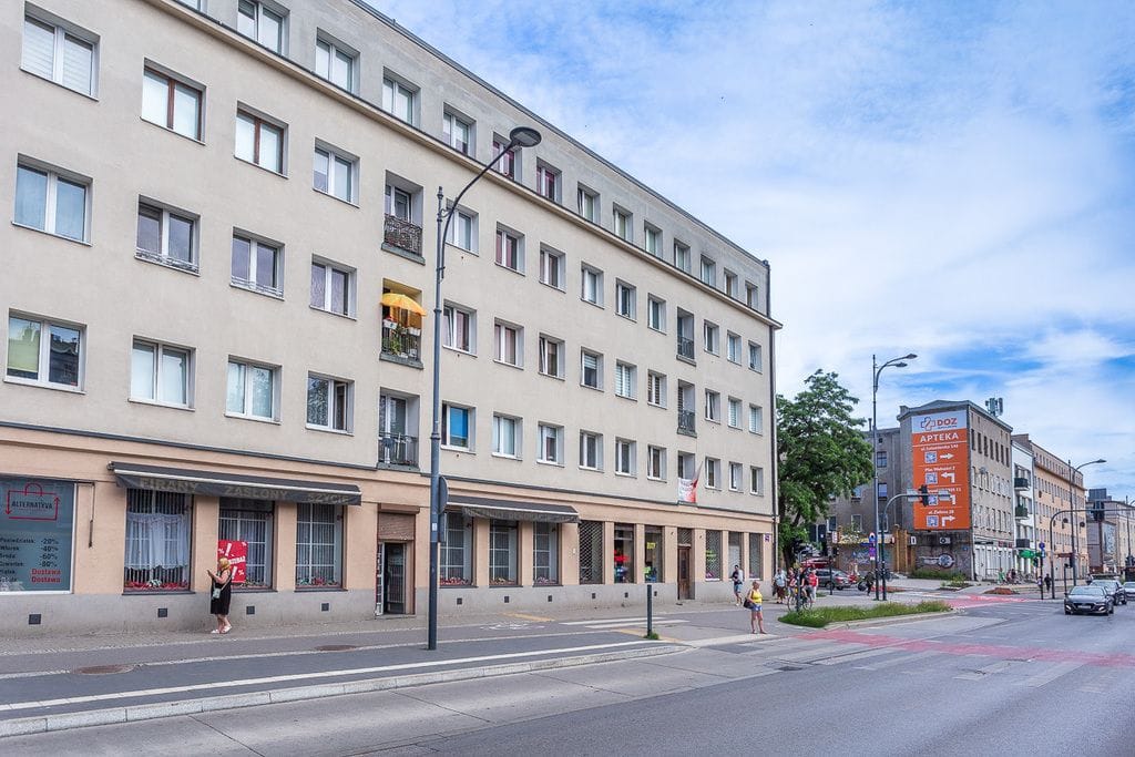Lokal użytkowy  pokojowe na Sprzedaż