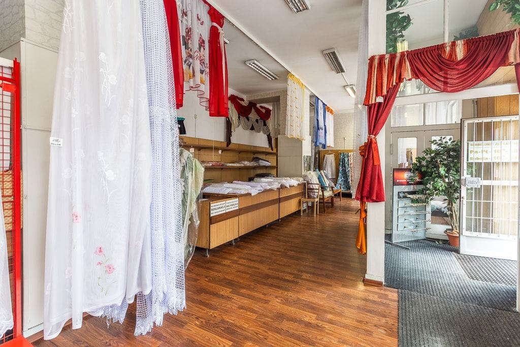 Lokal użytkowy  pokojowe na Sprzedaż
