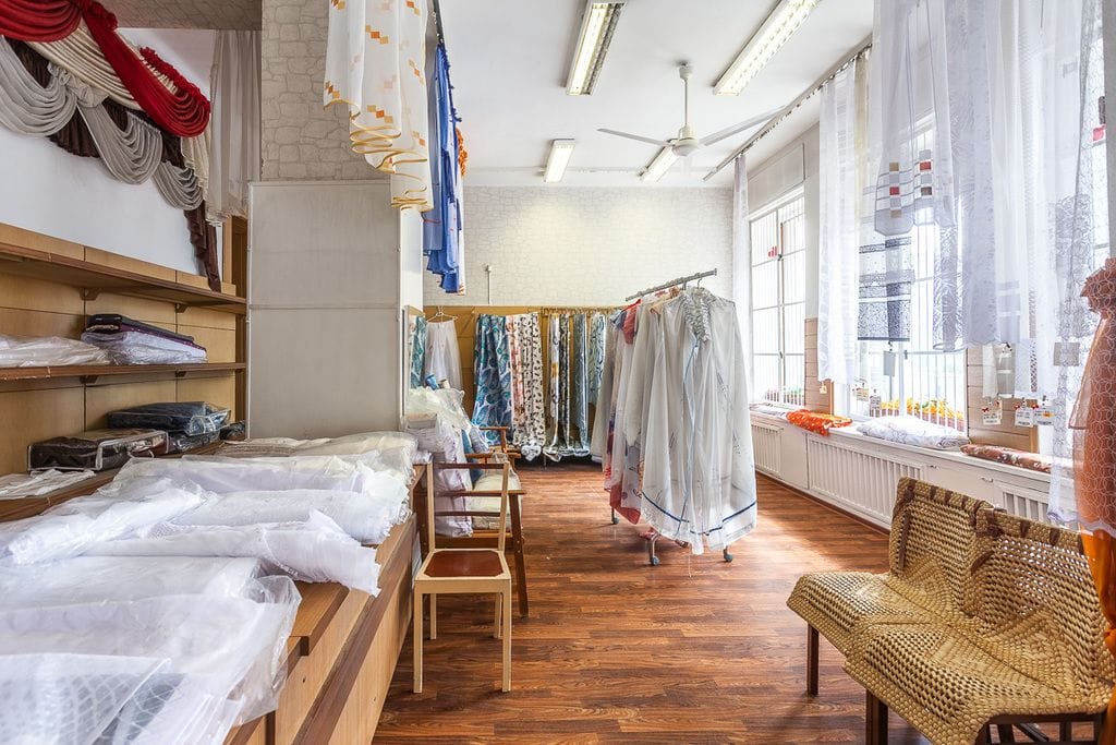 Lokal użytkowy  pokojowe na Sprzedaż