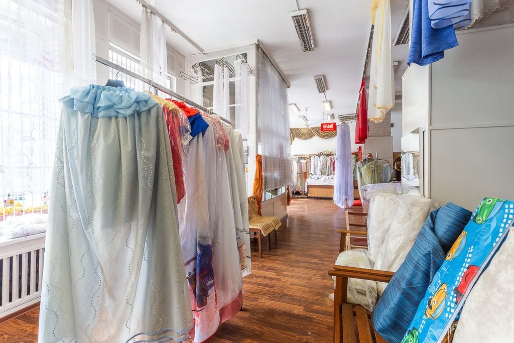 Lokal użytkowy  pokojowe na Sprzedaż