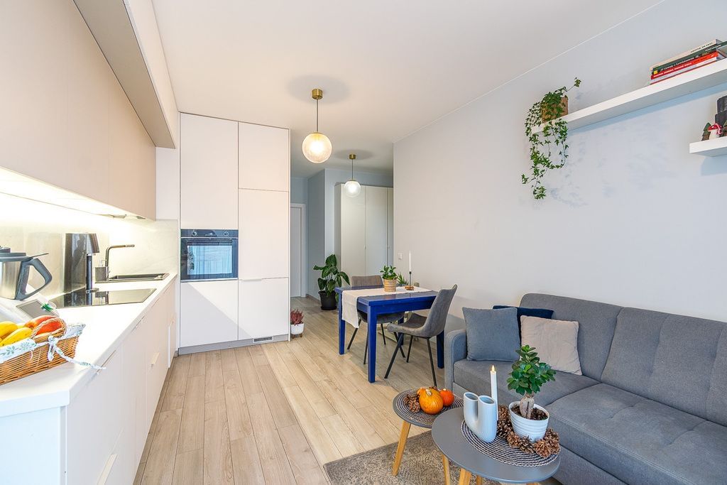 Mieszkanie 3 pokojowe na Sprzedaż