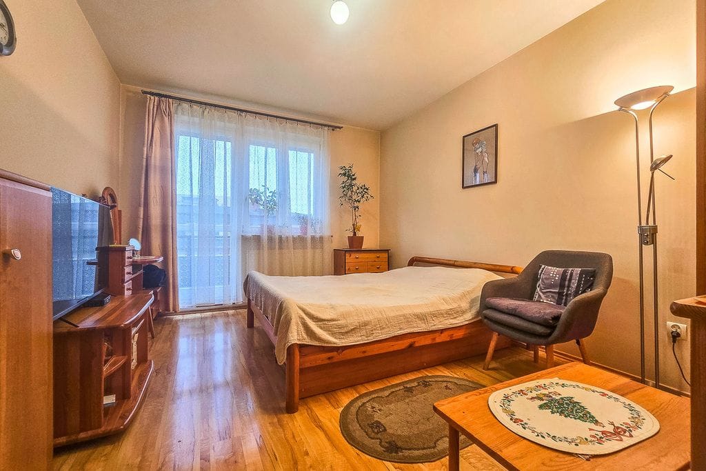 Mieszkanie 4 pokojowe na Sprzedaż