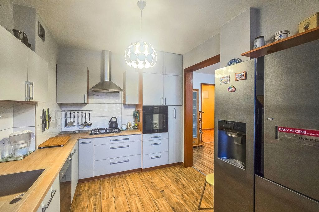 Mieszkanie 4 pokojowe na Sprzedaż