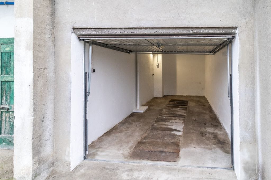 Lokal użytkowy  pokojowe na Sprzedaż