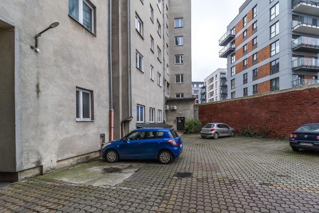 Mieszkanie 4 pokojowe na Sprzedaż