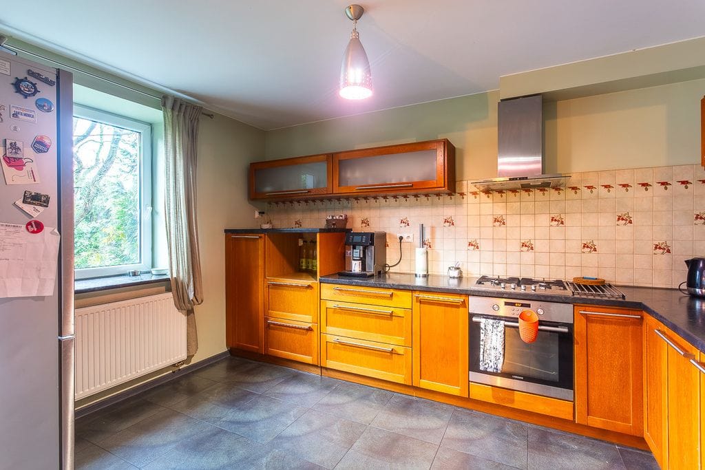 Dom 5 pokojowe na Sprzedaż