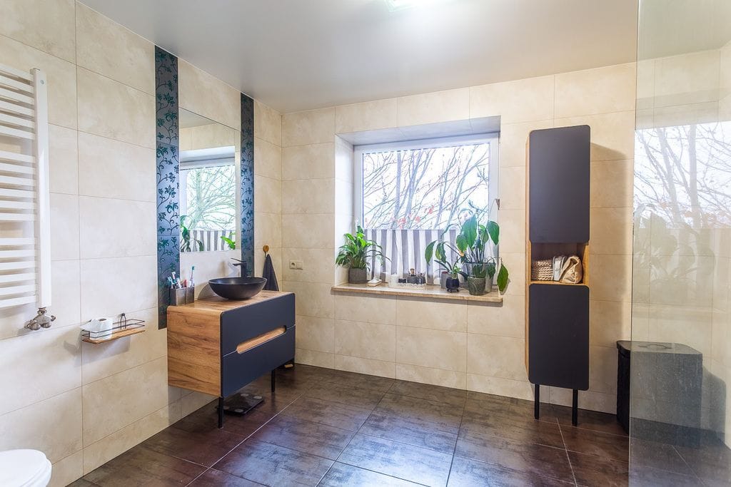 Dom 5 pokojowe na Sprzedaż