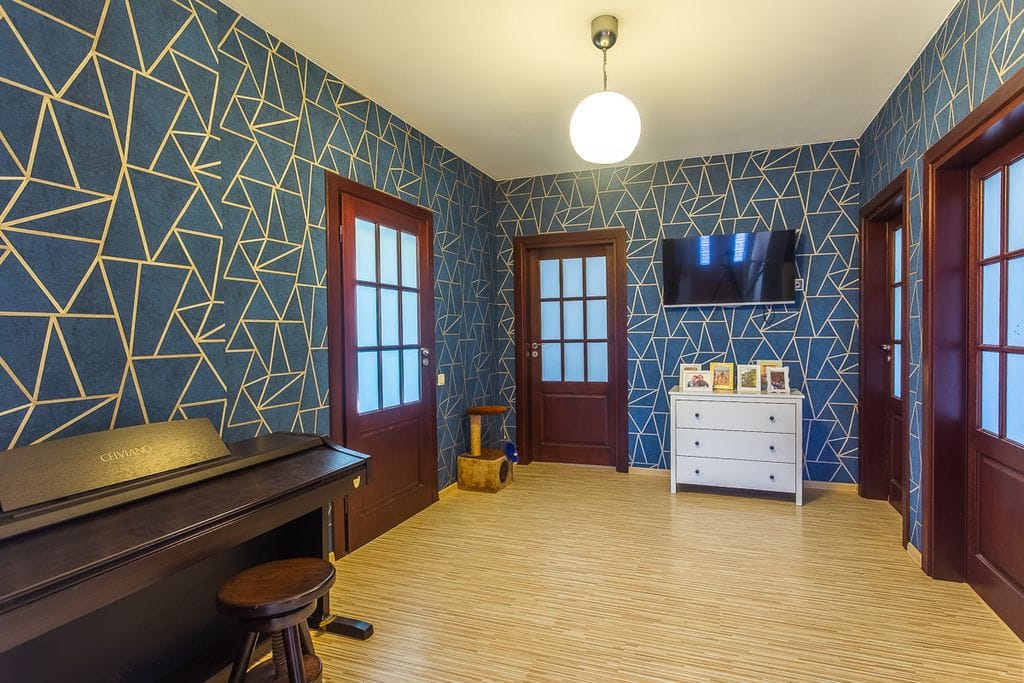 Dom 5 pokojowe na Sprzedaż