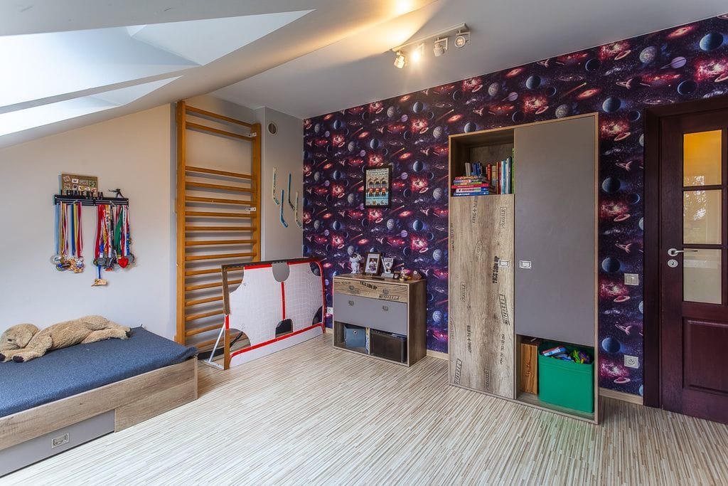 Dom 5 pokojowe na Sprzedaż