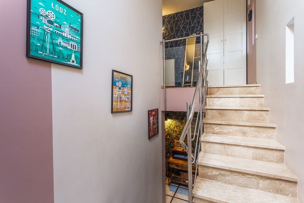 Dom 5 pokojowe na Sprzedaż