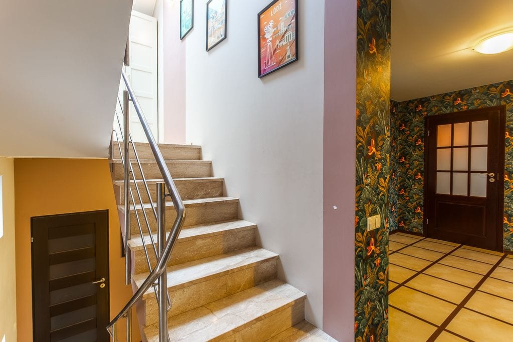 Dom 5 pokojowe na Sprzedaż