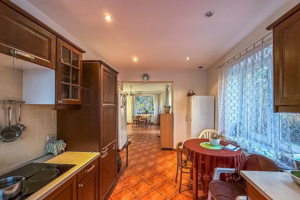 Dom 4 pokojowe na Sprzedaż