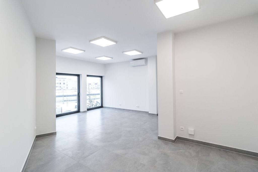 Lokal użytkowy  pokojowe na Wynajem