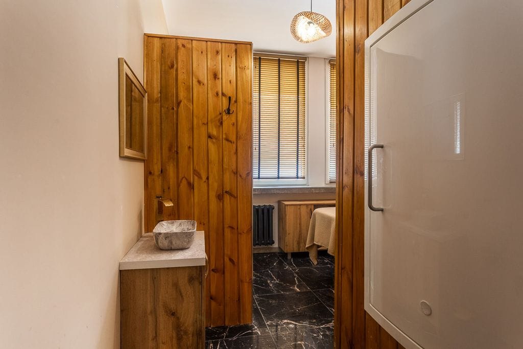 Lokal użytkowy  pokojowe na Wynajem