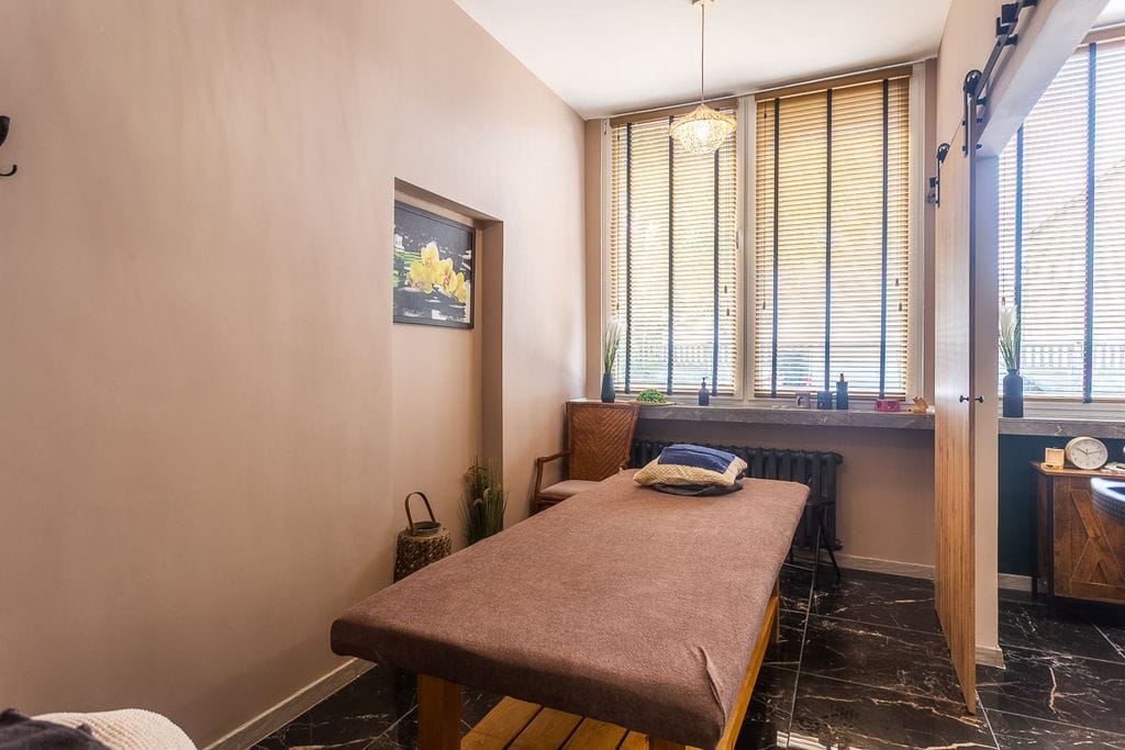 Lokal użytkowy  pokojowe na Wynajem