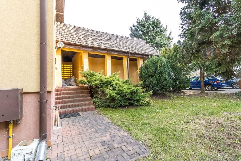 Dom 4 pokojowe na Sprzedaż