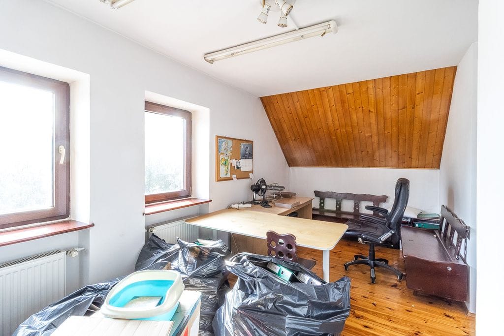 Dom 4 pokojowe na Sprzedaż